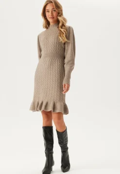 VERO MODA Röyhelömekot|Pitkähihaiset Mekot*Awvera LS Short Knit Dress