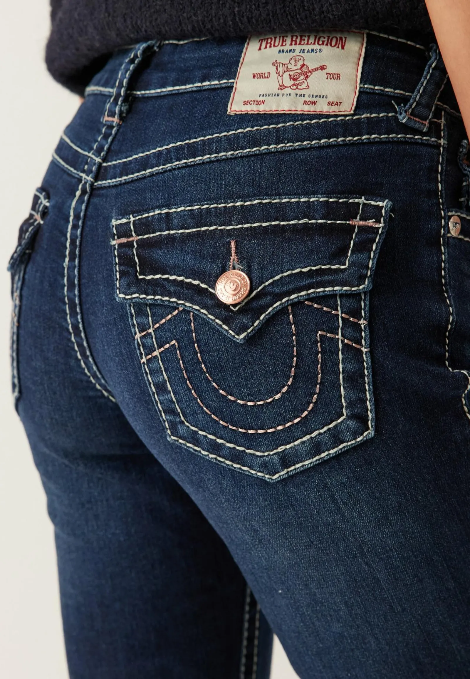 True Religion Farkut|Bootcut-Farkut*Becca Mr Bootcut Flap Big T