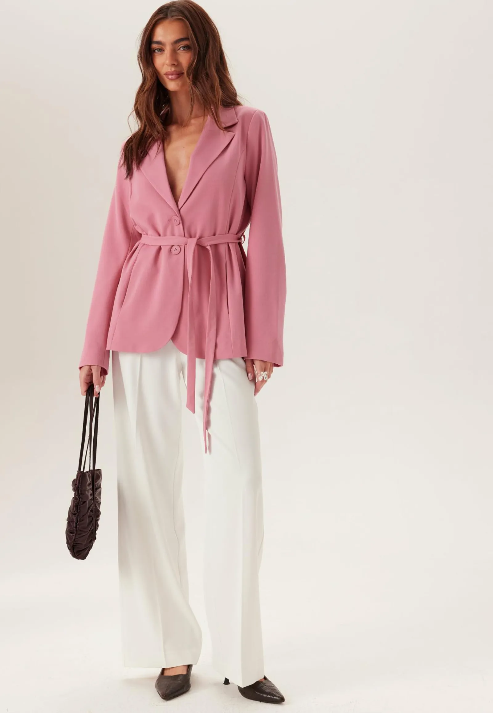 BUBBLEROOM Juhlableiserit|Rennot Bleiserit*Belt Detail Blazer