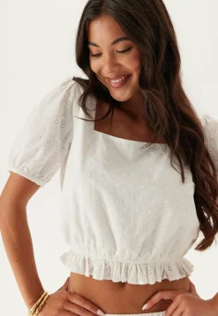 BUBBLEROOM Juhlasetit|Rennot Setit*Broderie Anglaise Short Sleeve Blouse