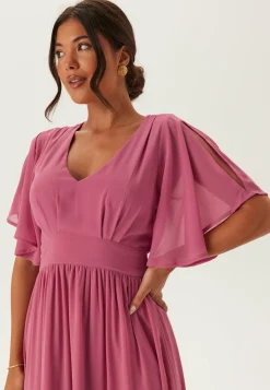 Bubbleroom Occasion Morsiusneitomekot|Vanhojentanssimekot*Butterfly Sleeve Chiffon Gown