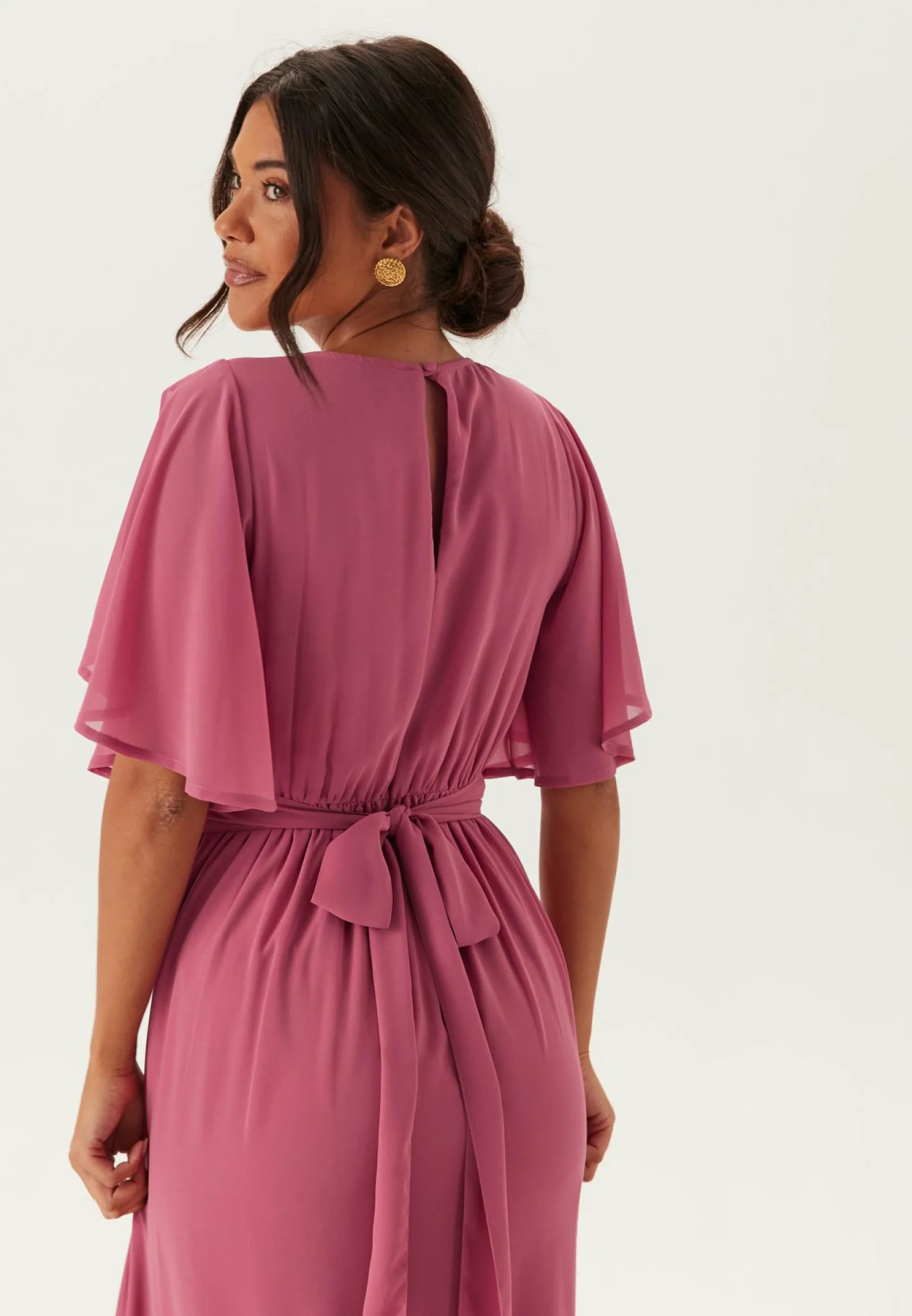 Bubbleroom Occasion Morsiusneitomekot|Vanhojentanssimekot*Butterfly Sleeve Chiffon Gown