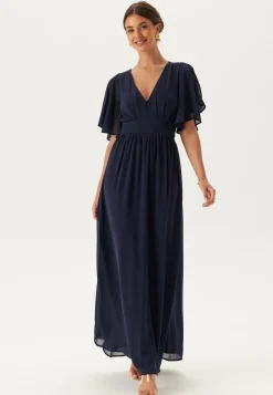 Bubbleroom Occasion Morsiusneitomekot|Vanhojentanssimekot*Butterfly Sleeve Chiffon Gown