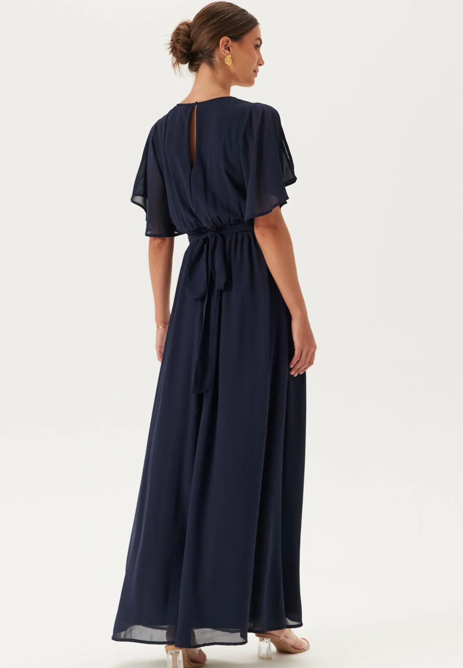 Bubbleroom Occasion Morsiusneitomekot|Vanhojentanssimekot*Butterfly Sleeve Chiffon Gown