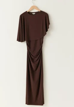 Bubbleroom Occasion Morsiusneitomekot|Trikoomekot*Cape Soft Maxi Dress