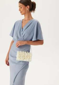 BUBBLEROOM Juhlalaukut|Kirjekuorilaukut*3D Floral Clutch