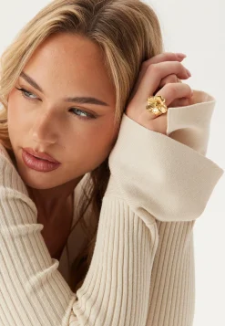 BY JOLIMA Sormukset*Daisy Ring