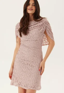 BUBBLEROOM Pitkähihaiset Mekot|Minimekot*Drapy Cape Lace Dress