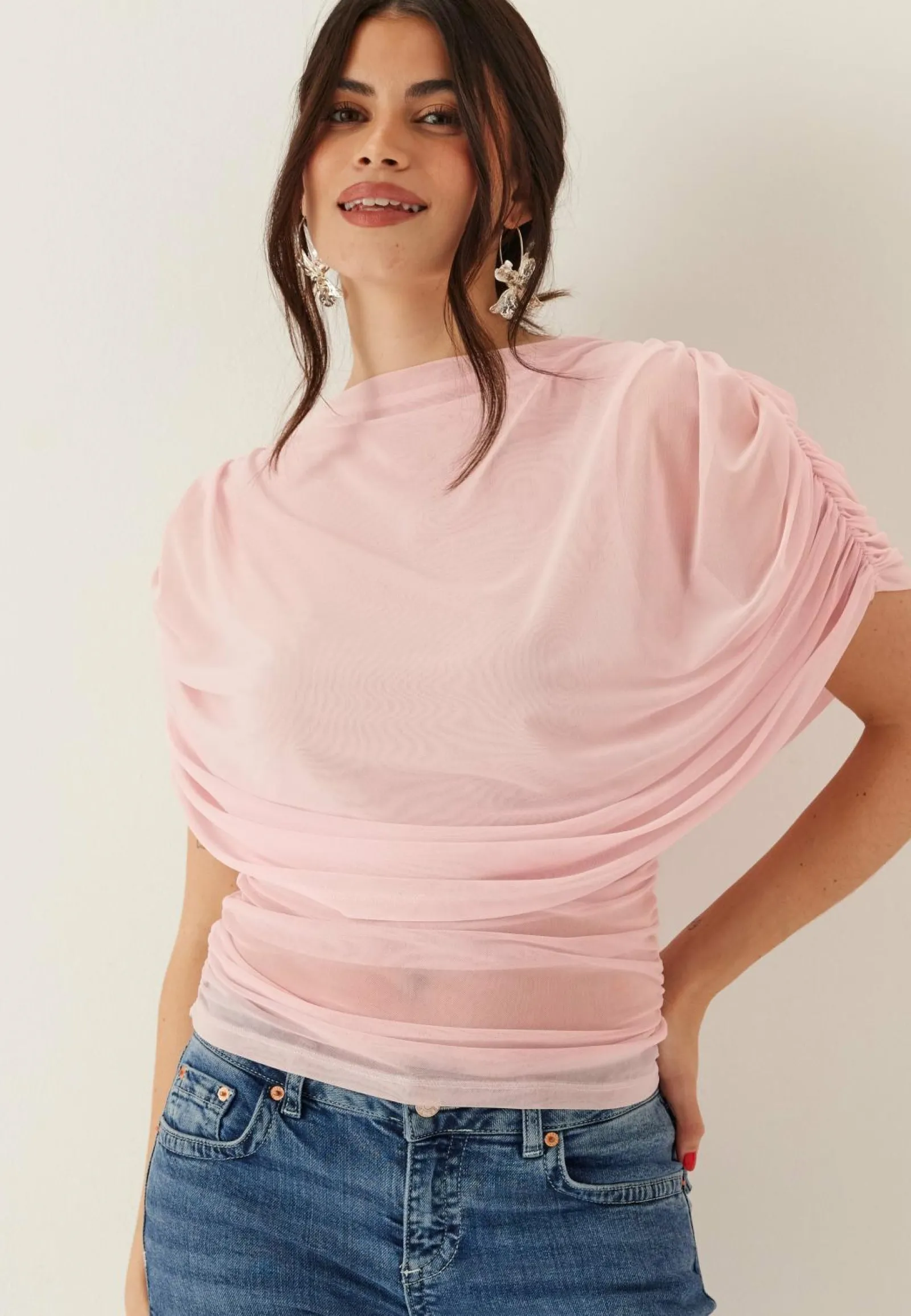 BUBBLEROOM Juhlatopit*Drapy Mesh Cape Top