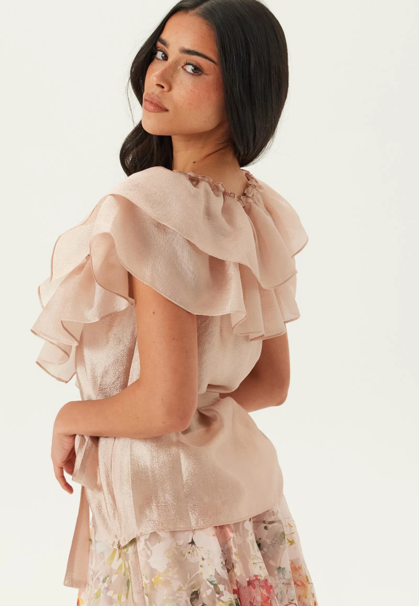 Ida Sjöstedt Yksiväriset Puserot Ja Paidat|Juhlapyserot*Eyra Top