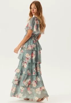 Goddiva Röyhelömekot|Morsiusneitomekot*Floral Flutter Tiered Maxi Dress