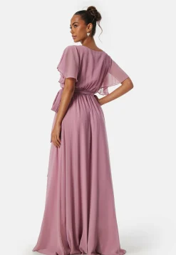 Goddiva Morsiusneitomekot|Vanhojentanssimekot*Flutter Chiffon Maxi Dress