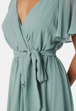 Goddiva Morsiusneitomekot|Juhlamekot*Flutter Chiffon Midi Dress