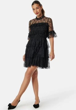 BUBBLEROOM Röyhelömekot|Uudenvuoden Mekot*Frill Lace Dress