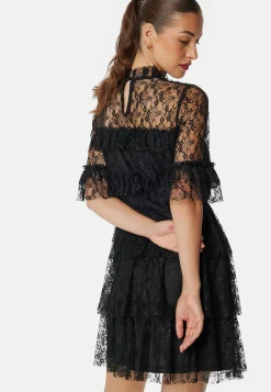 BUBBLEROOM Röyhelömekot|Uudenvuoden Mekot*Frill Lace Dress
