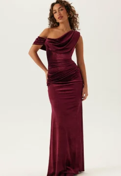 Goddiva Morsiusneitomekot|Joulumekot*Glitter Velvet One Shoulder Maxi Dress