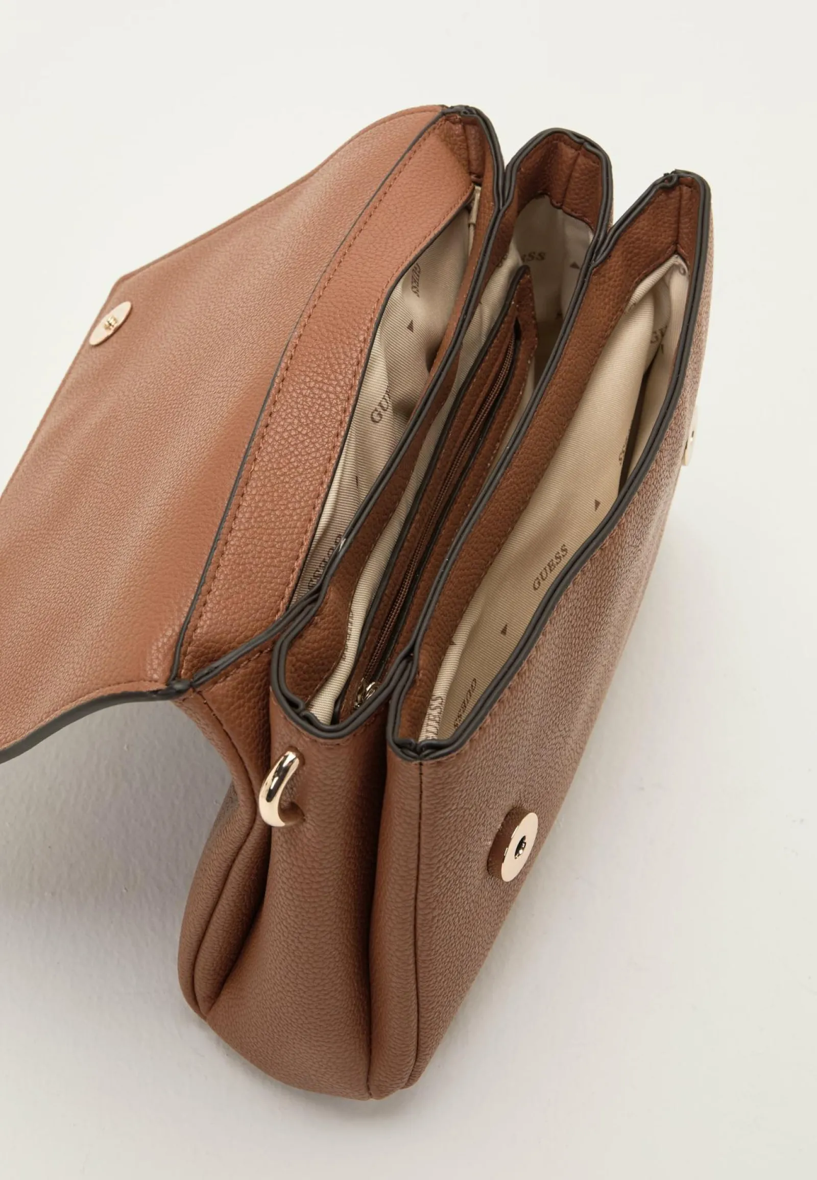 Guess Olkalaukut*Gregoria Flap Crossbody