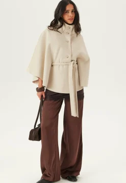 BUBBLEROOM Kevättakit|Kevyet Takit*High Collar Cape