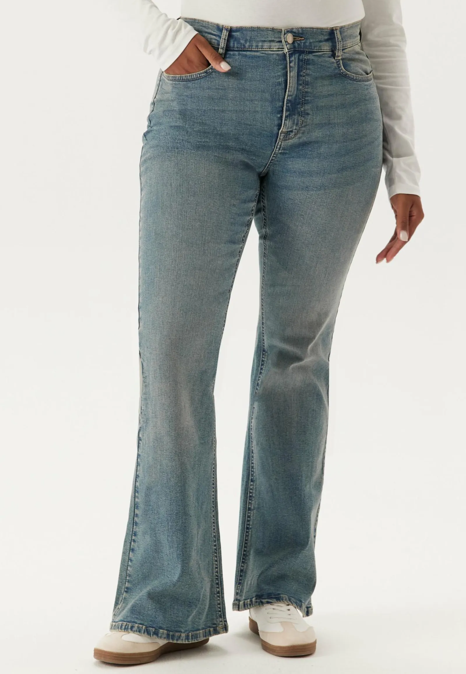 BUBBLEROOM Farkut|Skinny-Farkut*High Flare Superstretch Jeans