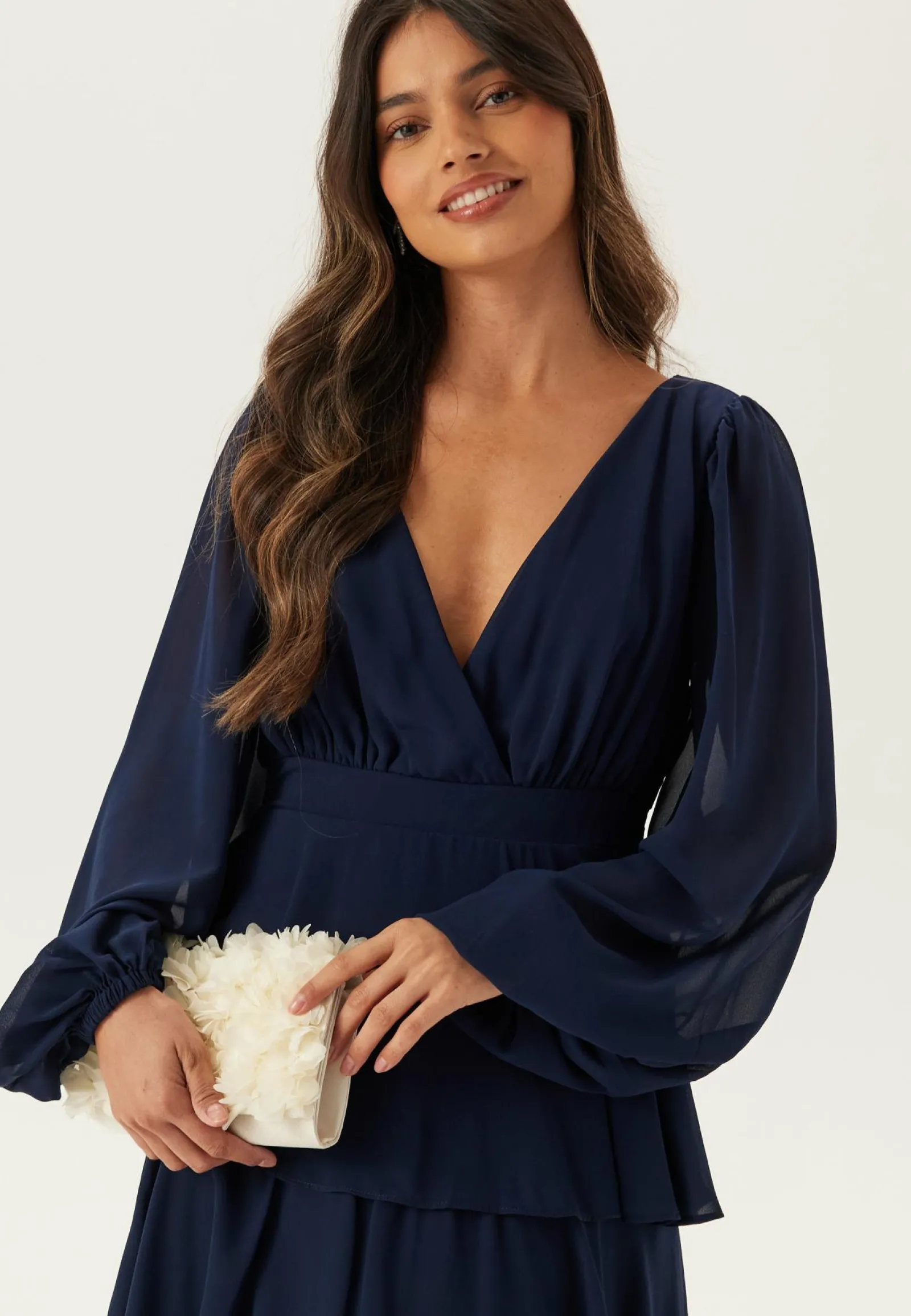 Goddiva Morsiusneitomekot|Juhlamekot*Long Sleeve Tiered Maxi Dress