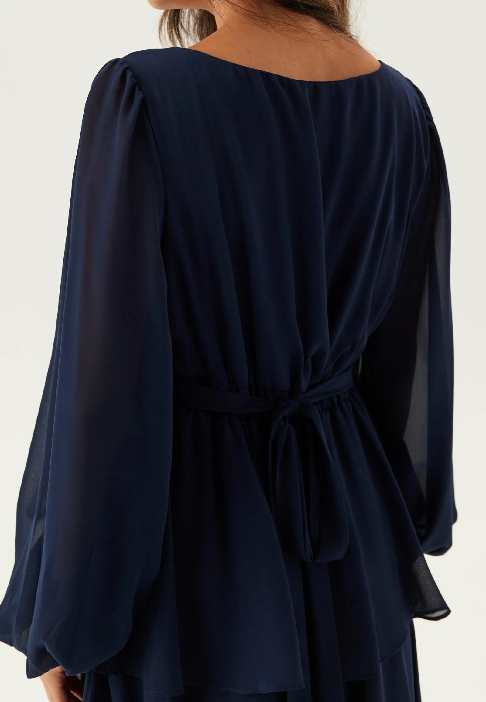 Goddiva Morsiusneitomekot|Juhlamekot*Long Sleeve Tiered Maxi Dress