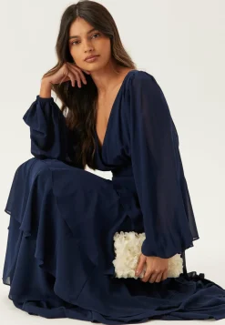 Goddiva Morsiusneitomekot|Juhlamekot*Long Sleeve Tiered Maxi Dress