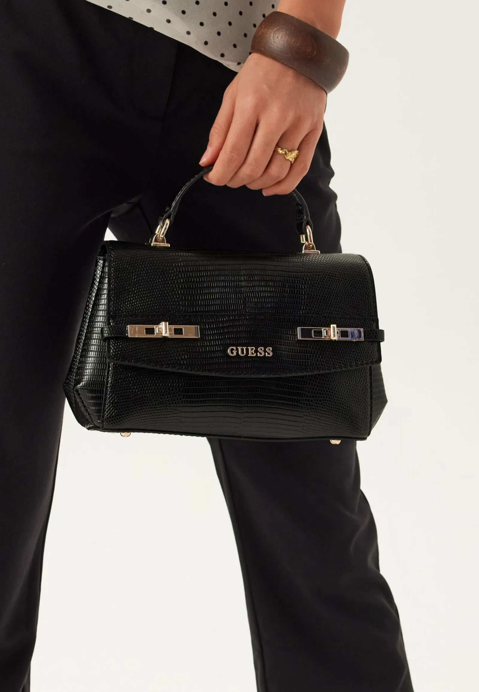 Guess Olkalaukut*Melinda Top Handle Flap