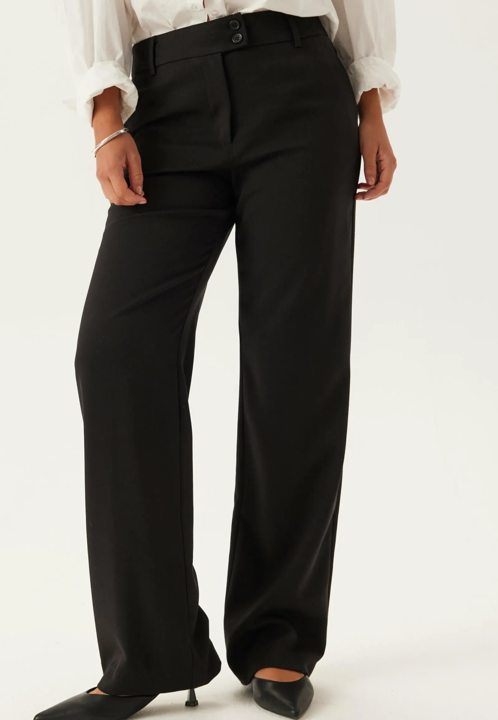 BUBBLEROOM Suorat Housut|Keskivyötäröiset Housut*Mid Waist Straight Back Pocket Trousers