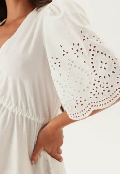 BUBBLEROOM Röyhelömekot|Kesämekot*Midi Broderie Anglaise Dress