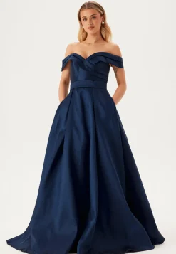 Christian Koehlert Vanhojentanssimekot|Juhlapuvut*Mikado Evening Dress With Carmen Sleeves