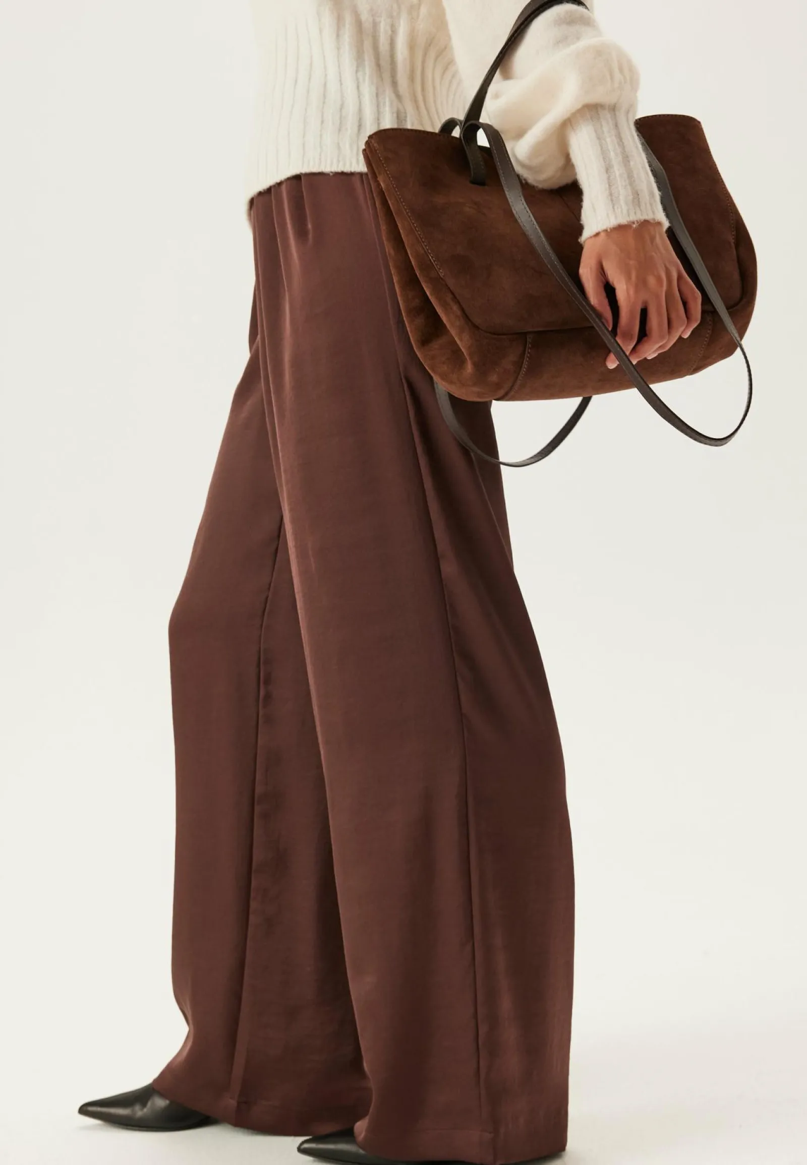 Latalia Aidon Nahan Laukut|Shopper-Laukut*Nola Suede Handbag