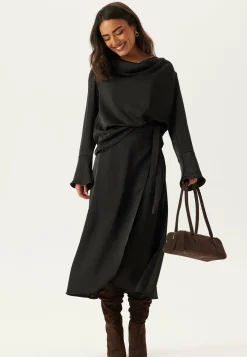 Object Collectors Item Yksiväriset Puserot Ja Paidat|Tunikat Ja Puserot*Objchilli L/S RE WATERFALL TOP