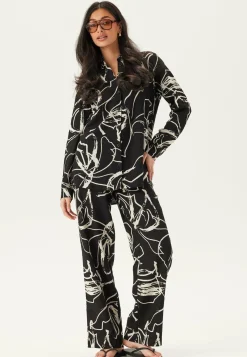 Object Collectors Item Rennot Setit|Pellavahousut*Objsanne Aline Wide Pant Aop