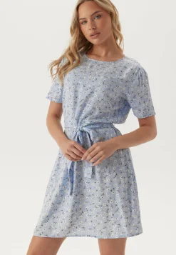 Pieces Kukkakuosiset Ja Kuviolliset Mekot|Kesämekot*Pcnya SS Short Dress