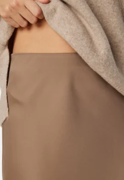 YAS Juhlameet|Midihameet*Pella High Waist Midi Skirt