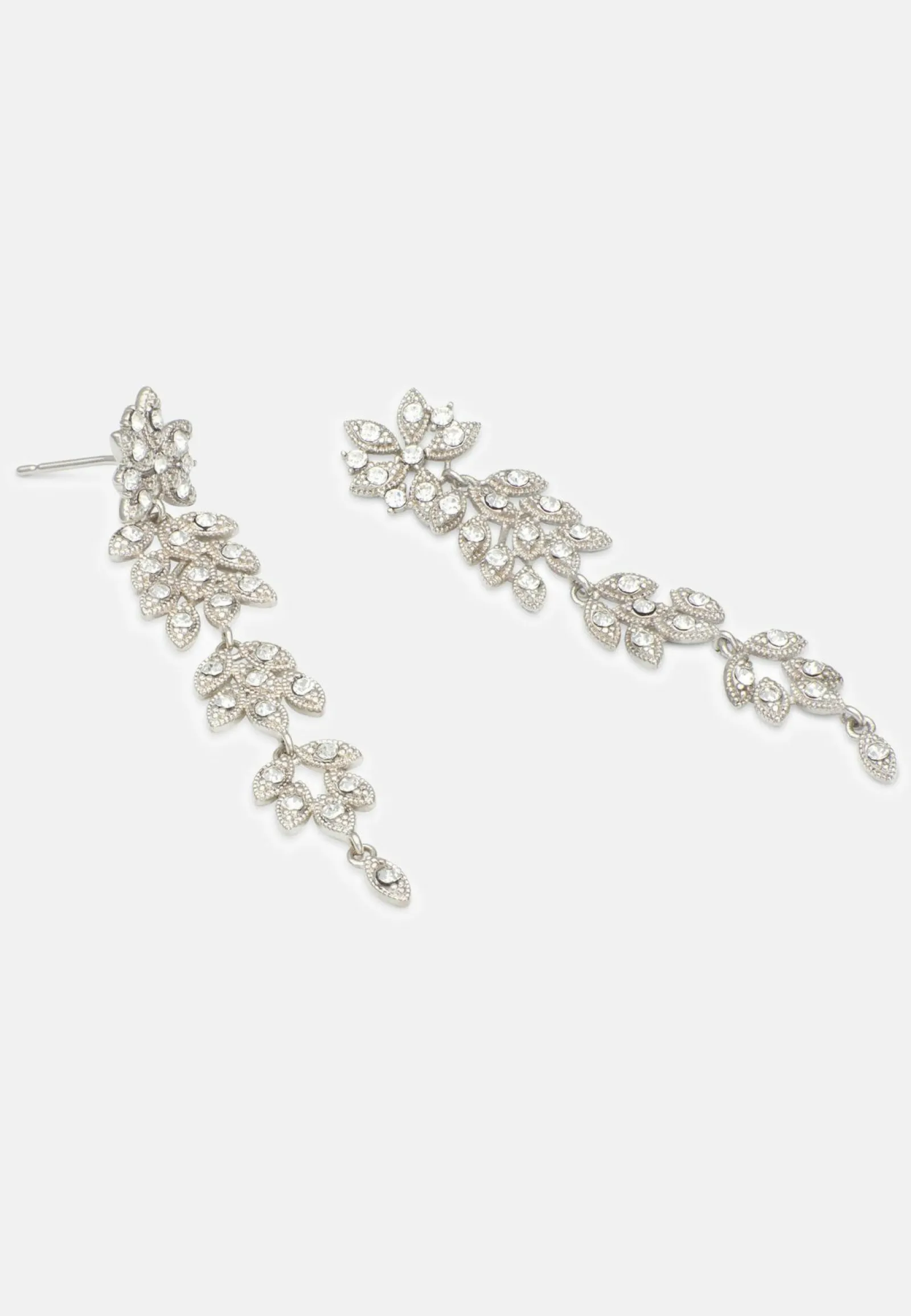 LILY AND ROSE Korvakorut*Petite Laurel Earrings