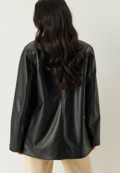 BUBBLEROOM Ylisuurikokoiset Bleiserit|Rennot Bleiserit*PU Blazer Jacket