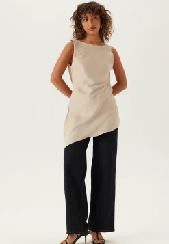 Bubbleroom Ateljé Yksiväriset Puserot Ja Paidat|Tunikat Ja Puserot*Remake Low Back Asymmetric Top