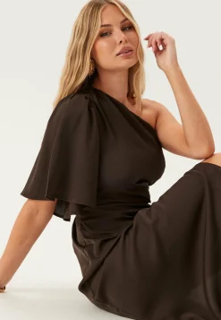 Bubbleroom Occasion Morsiusneitomekot|Juhlamekot*Ruched One Shoulder Midi Dress