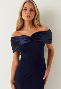 Bubbleroom Occasion Morsiusneitomekot|Vanhojentanssimekot*Satin Bow Off Shoulder Gown