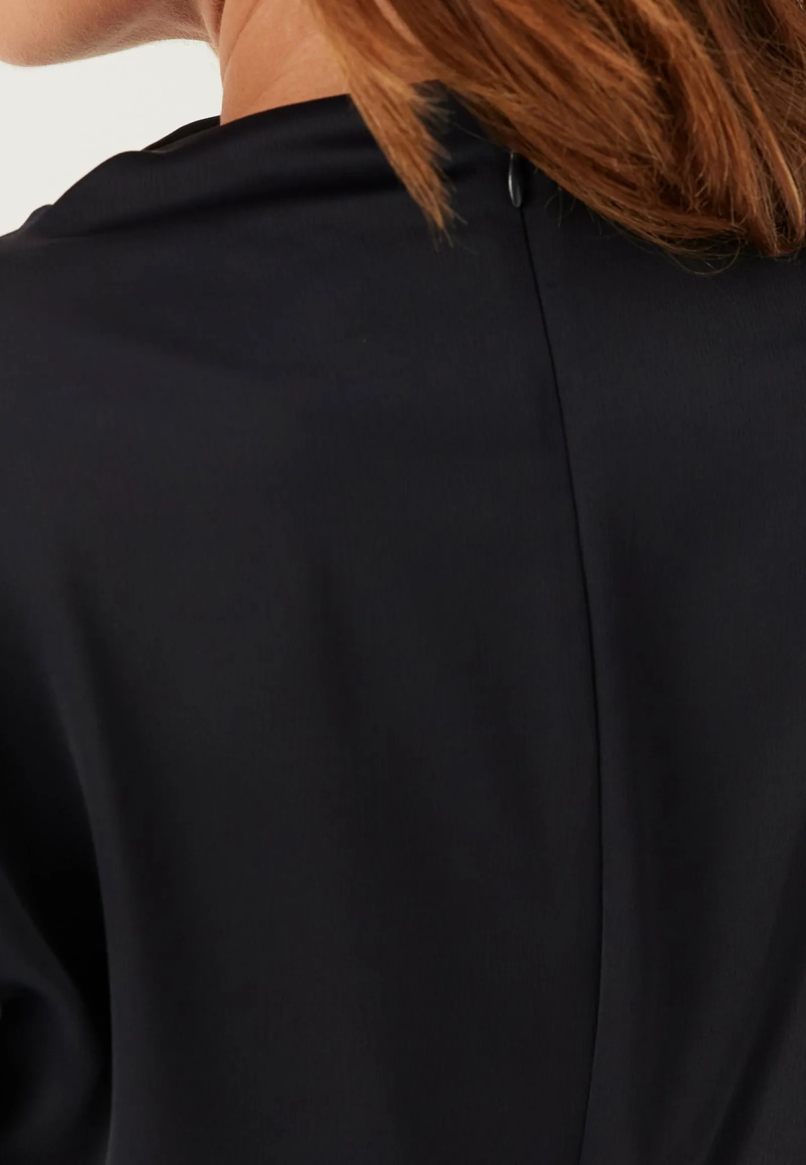 Bubbleroom Occasion Satiinimekot|Juhlam Ekot*Satin Cowl Neck Midi Dress