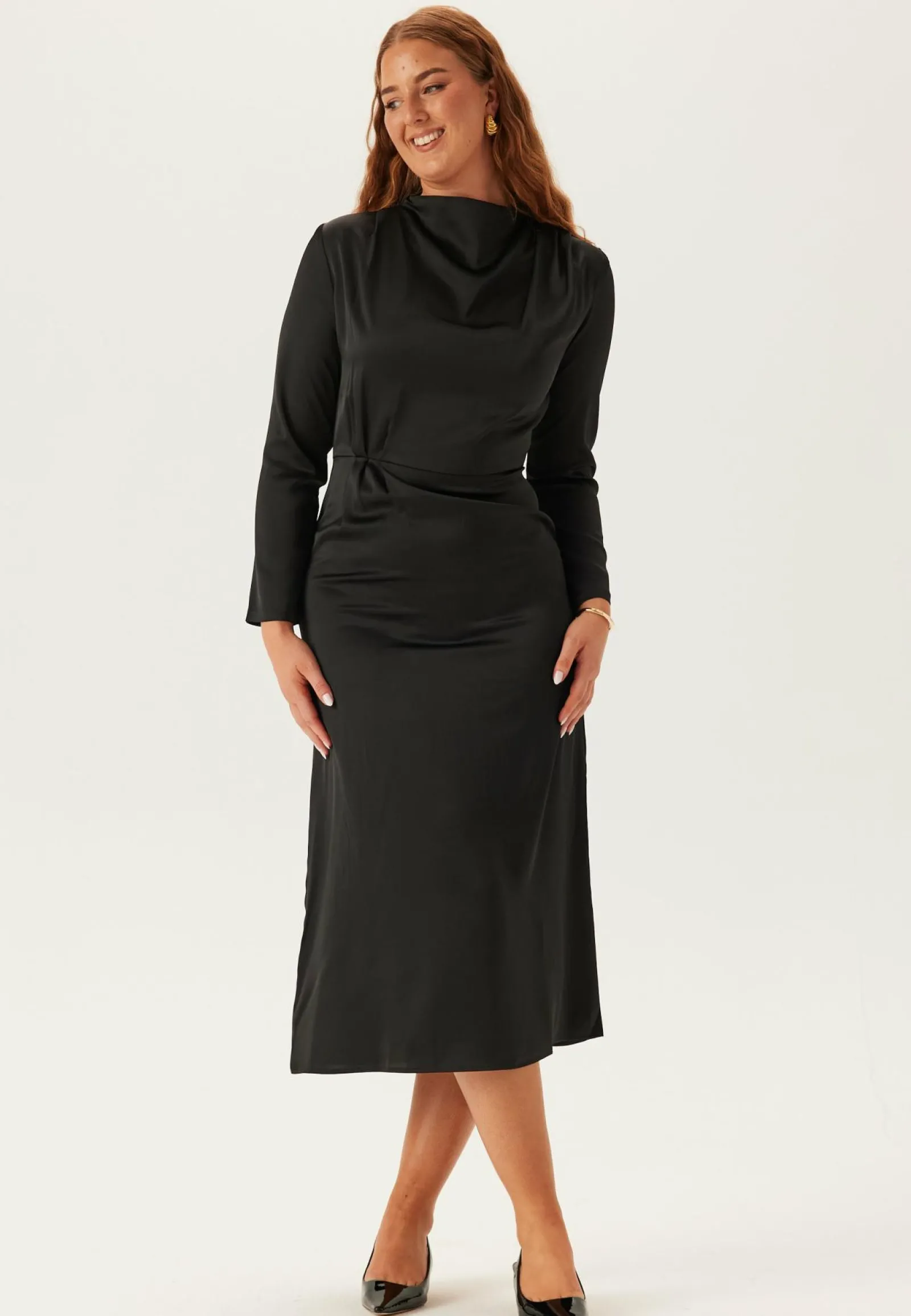 Bubbleroom Occasion Satiinimekot|Pitkähihaiset Mekot*Satin Cowl Neck Midi Dress