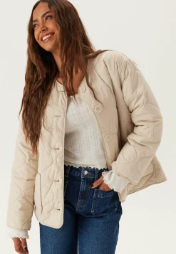 BUBBLEROOM Tikkitakit|Syystakit*Short Quilted Jacket