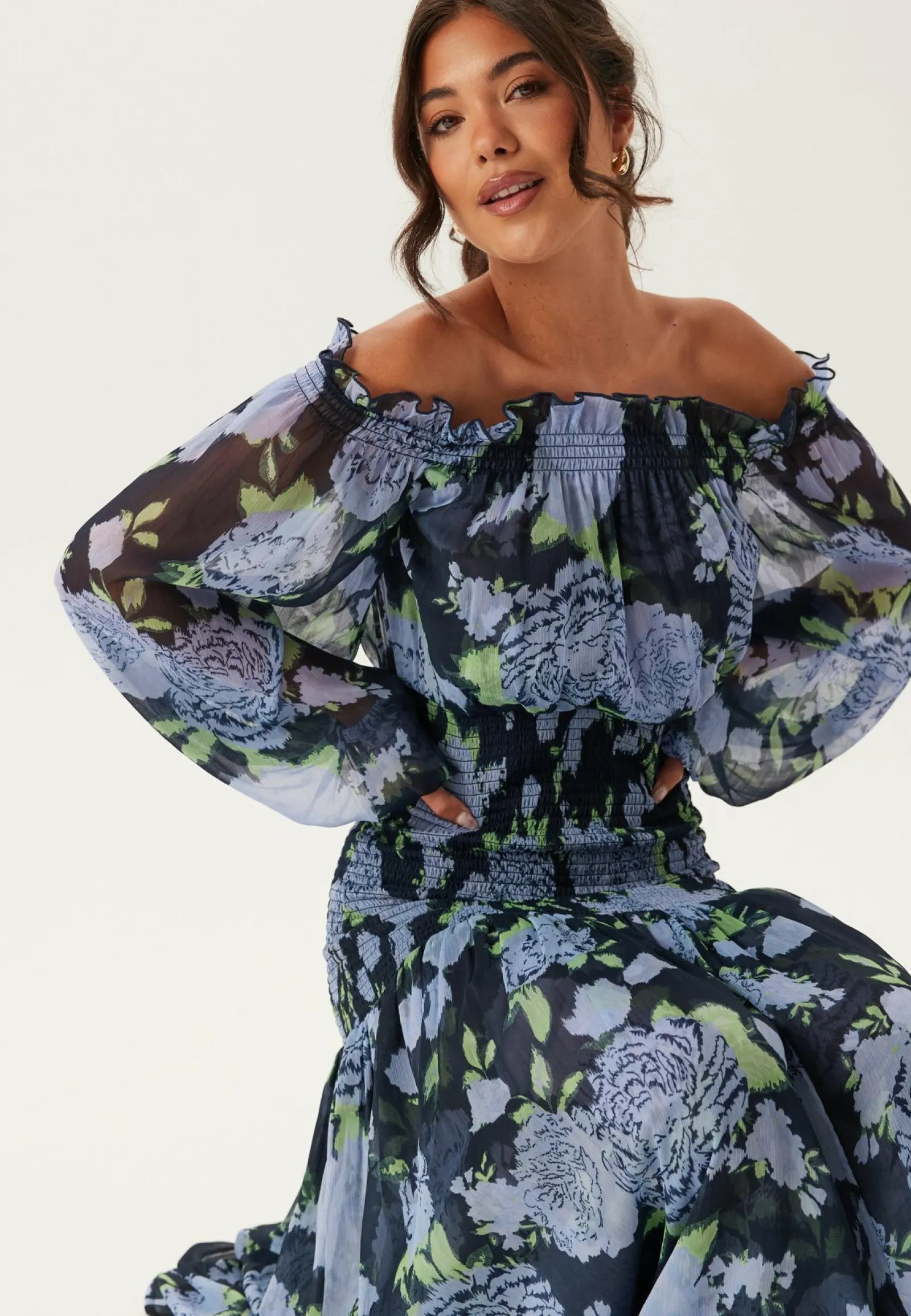 Bubbleroom Occasion Smokkimekot|Juhlamekot*Smock Off Shoulder Maxi Dress