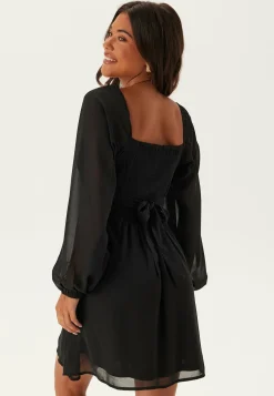 BUBBLEROOM Uudenvuoden Mekot|Smokkimekot*Square Neck L/S Georgette Dress