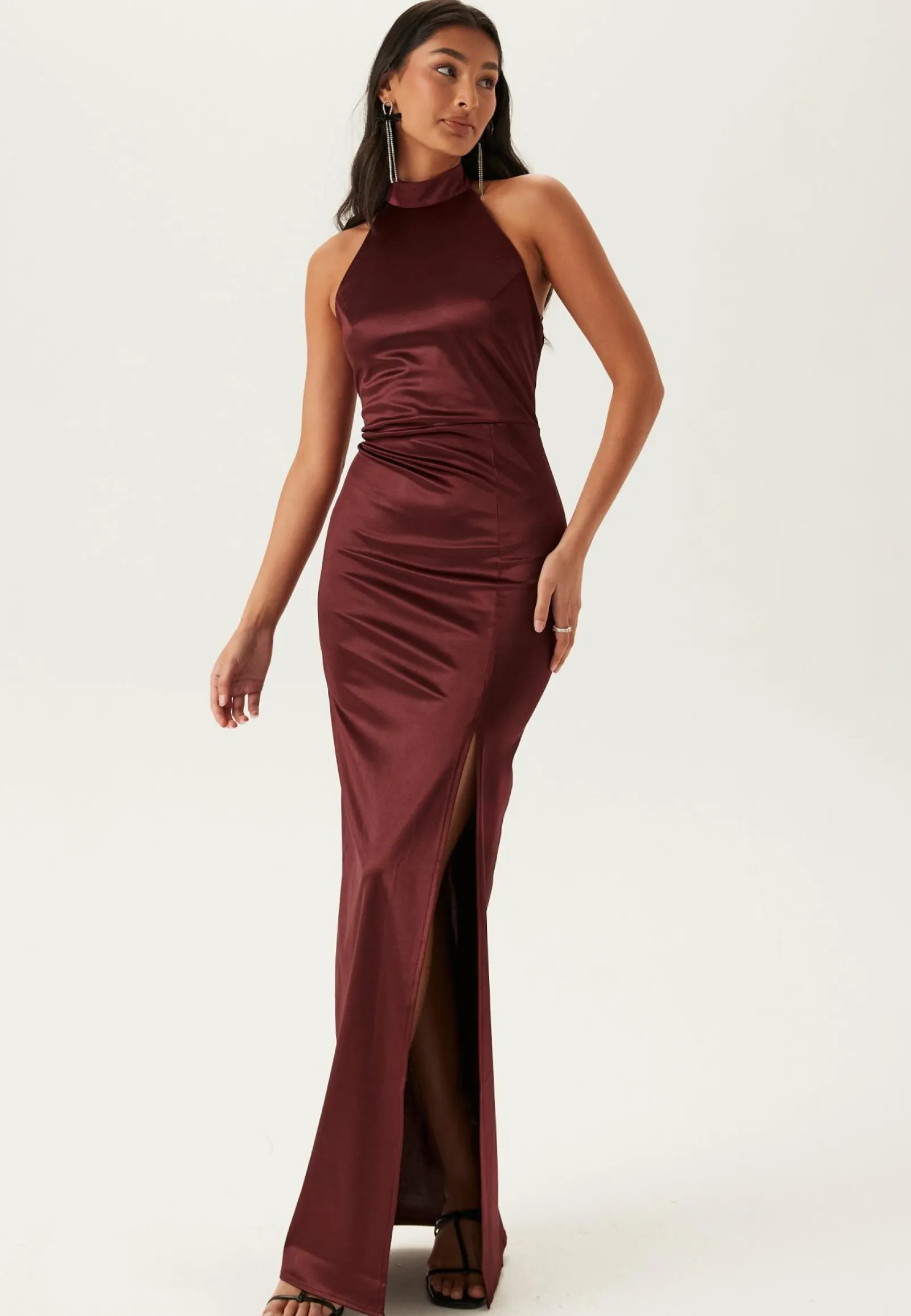 Bubbleroom Occasion Morsiusneitomekot|Juhlamekot*Stretch Satin Halterneck Gown