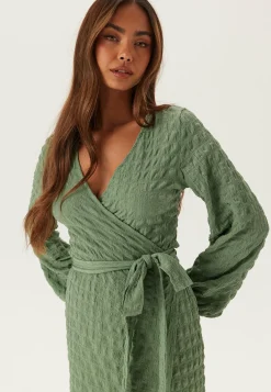 BUBBLEROOM Kietaisumekot|Pitkähihaiset Mekot*Structure Wrap Dress