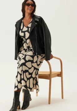 Happy Holly Pitkähihaiset Mekot|Midimekot*Structured Puff Sleeve Midi Dress