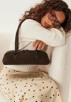 MAKE WAY Aidon Nahan Laukut*Suede Baguette Bag