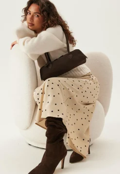 MAKE WAY Aidon Nahan Laukut*Suede Baguette Bag